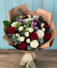 Букет цветов из:  Розы и Альстромерии в Бачи-Юрте
