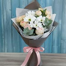 Букет цветов из:  Хризантемы и Розы в Бачи-Юрте