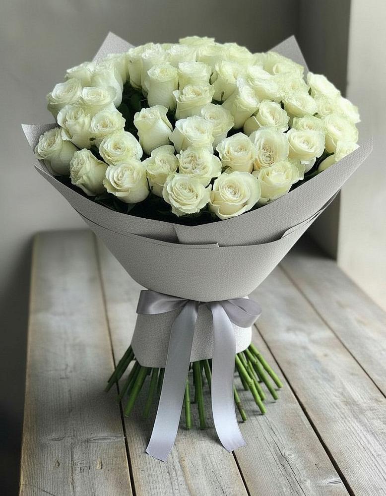 Букет 35 Белых роз в Бачи-Юрте