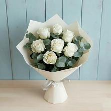 Букет Белые розы в Эвкалипте в Бачи-Юрте