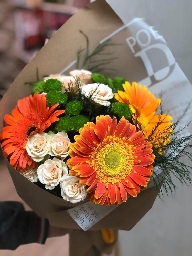 Букет цветов из: Герберы, Хризантемы и Розы в Бачи-Юрте
