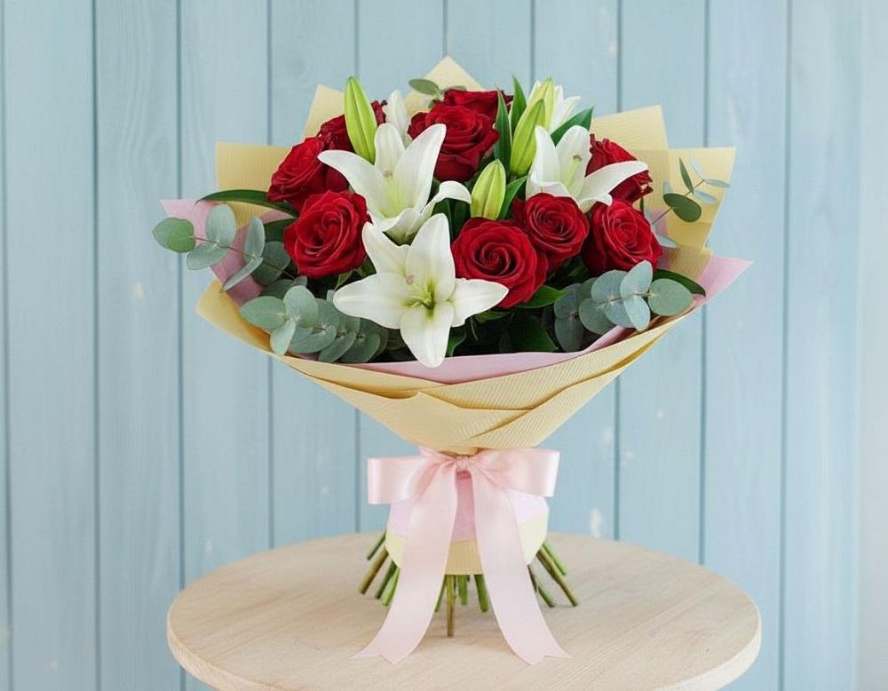 Букет цветов из: Лилии и Розы в Бачи-Юрте